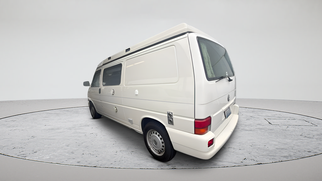 Used 2001 Volkswagen Eurovan FWD image 4
