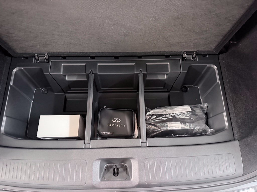 Certified 2024 INFINITI QX60 Luxe w/ Cargo Package FWD image 41