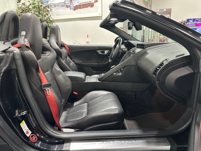 Used 2015 Jaguar F-TYPE S RWD image 55