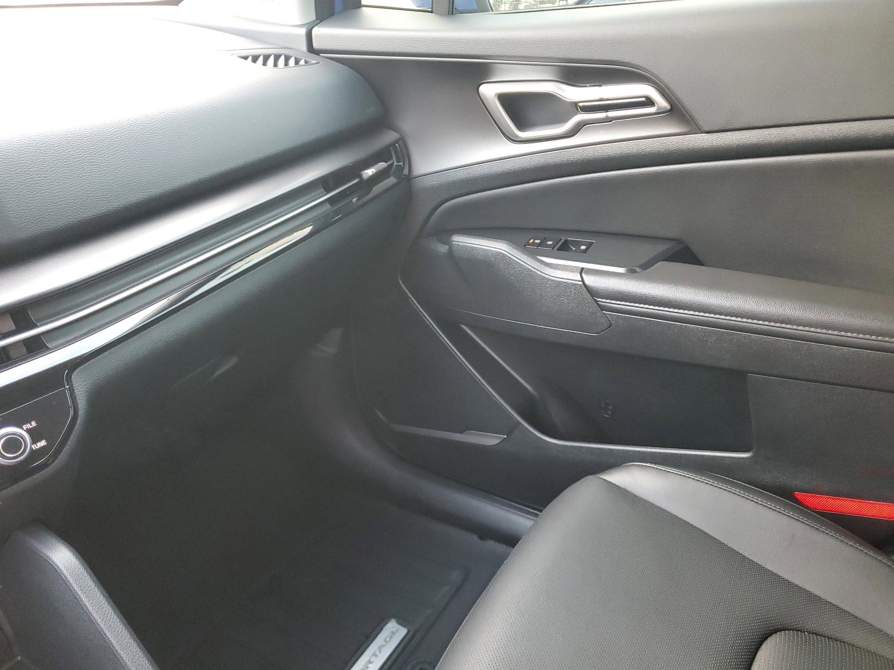 Certified 2026 Kia Sportage EX image 22