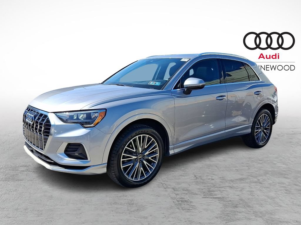 Certified 2022 Audi Q3 2.0T Premium AWD/4WD image 3