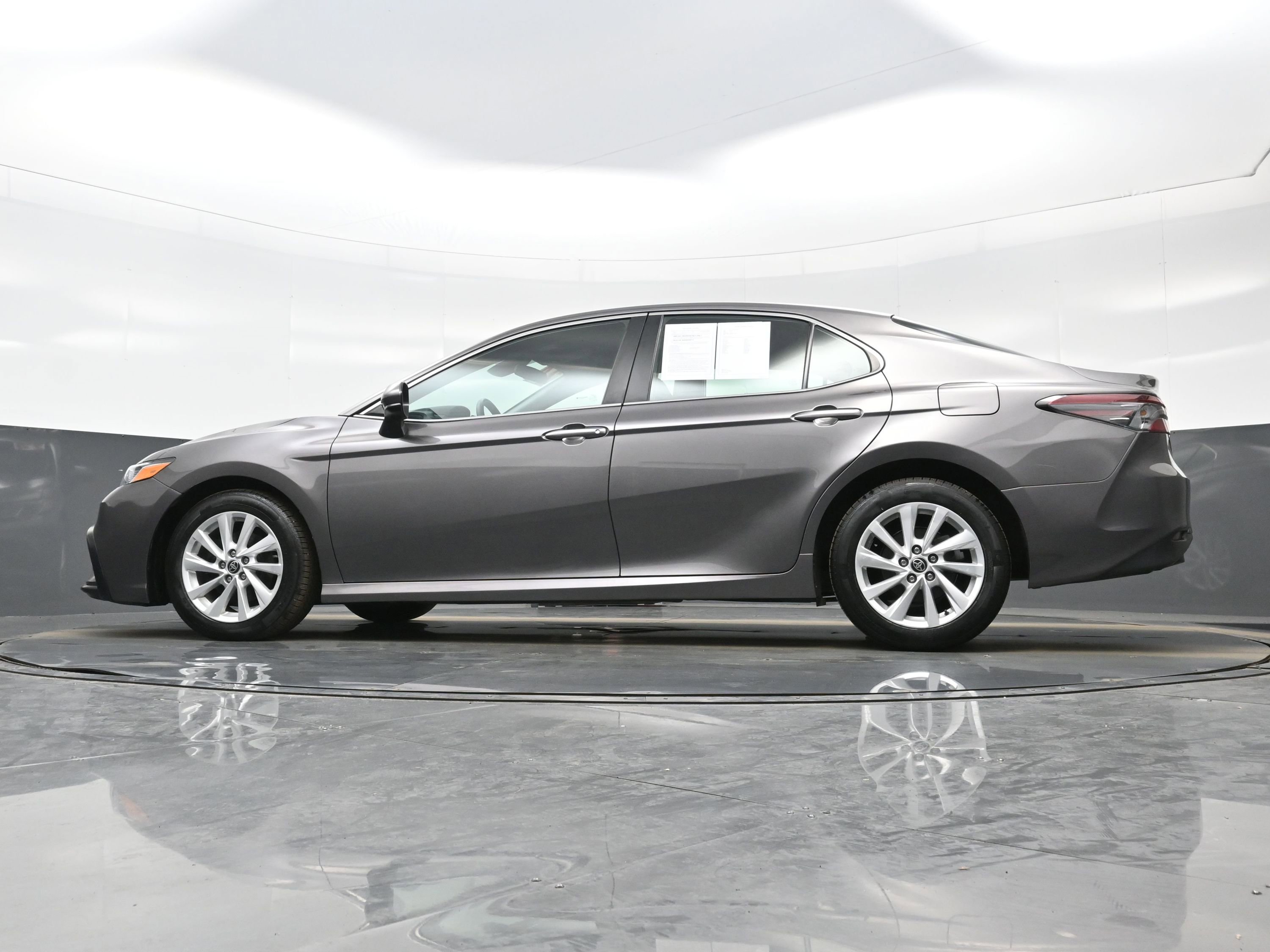 Used 2024 Toyota Camry LE image 25