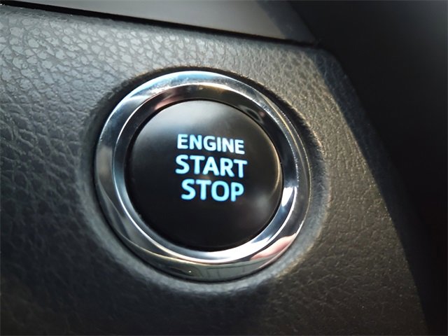 Used 2018 Toyota Camry XSE image 26