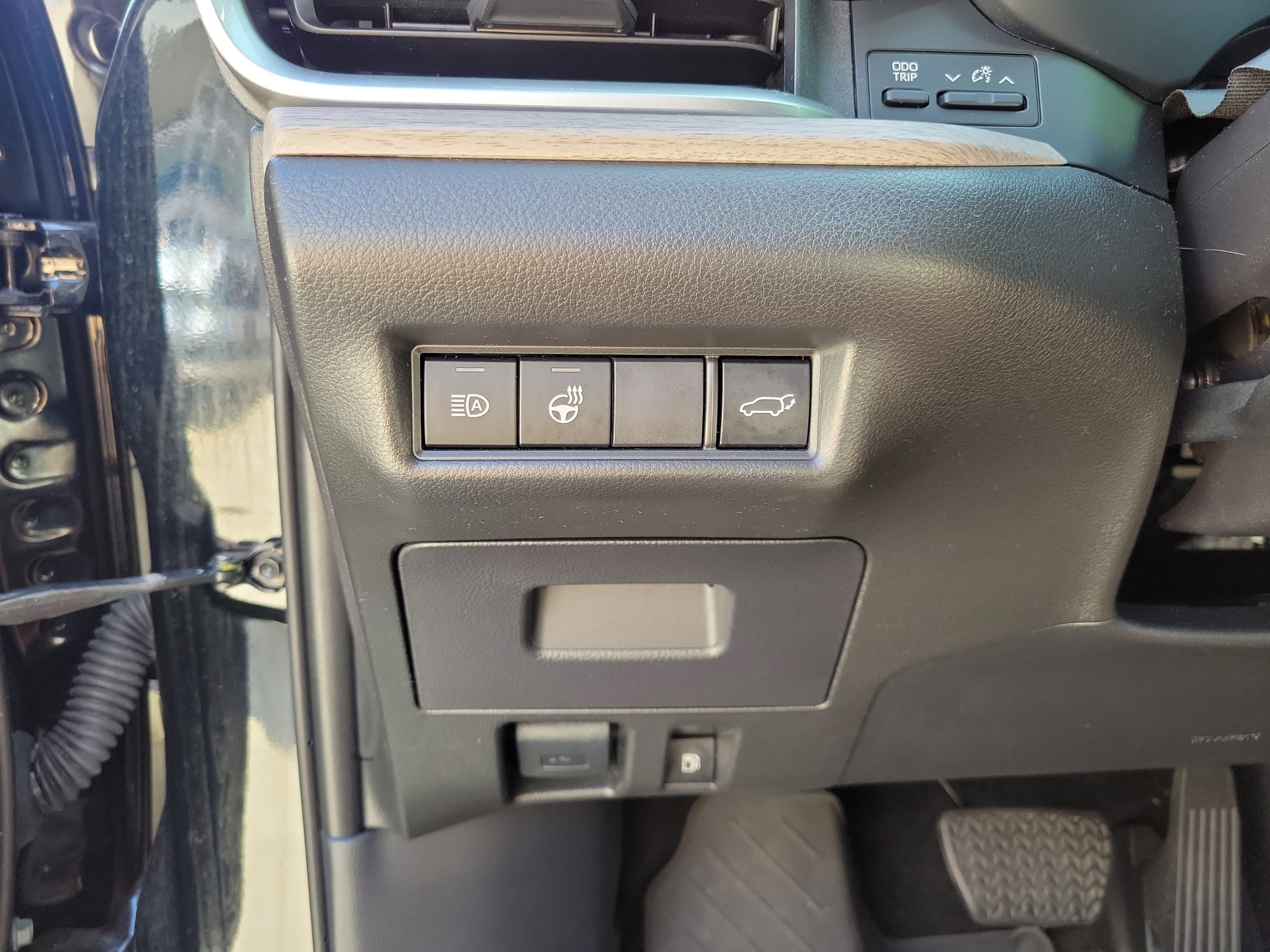 Certified 2025 Toyota Grand Highlander AWD image 11