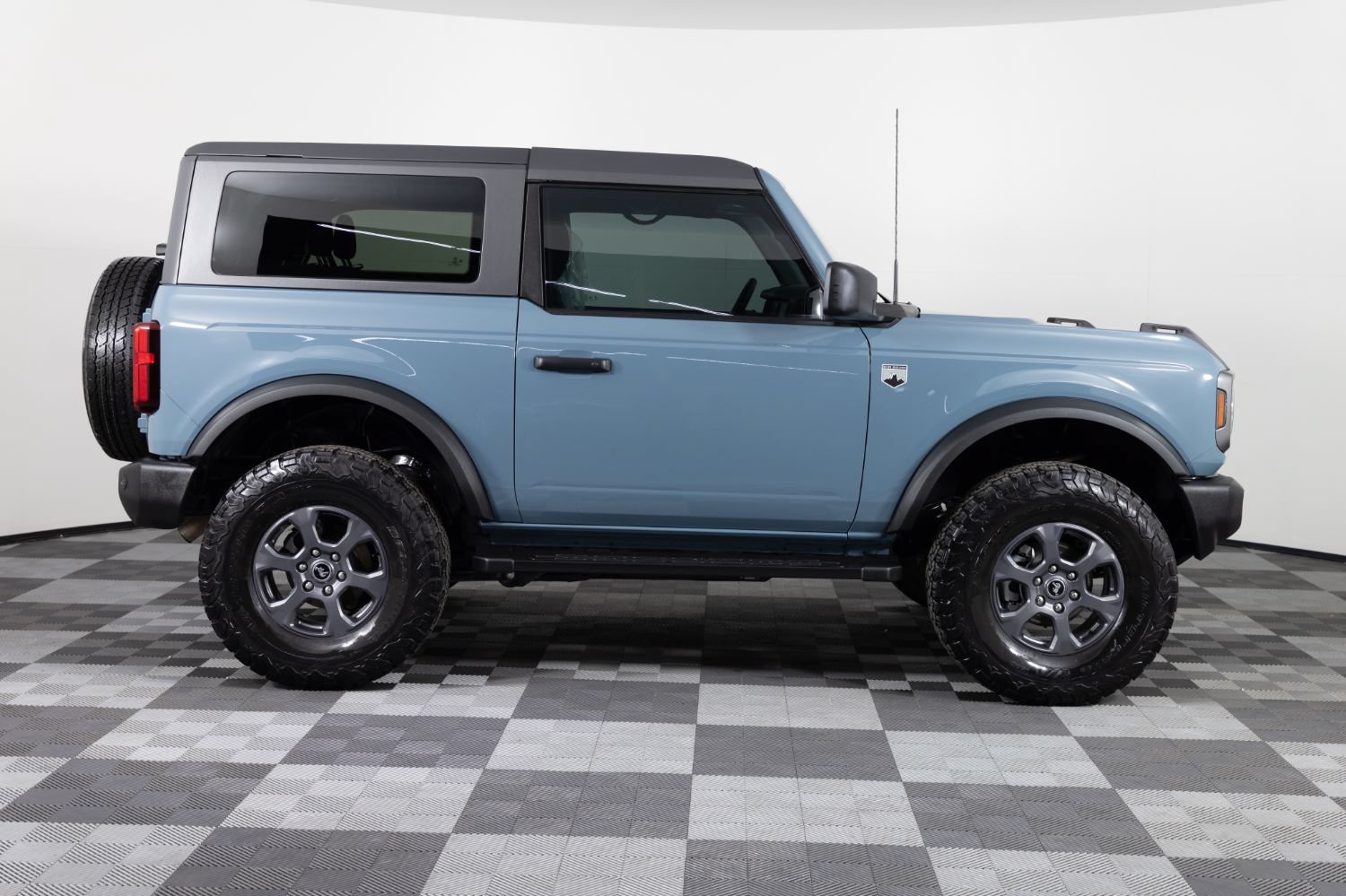 Used 2022 Ford Bronco 2-Door AWD/4WD image 9