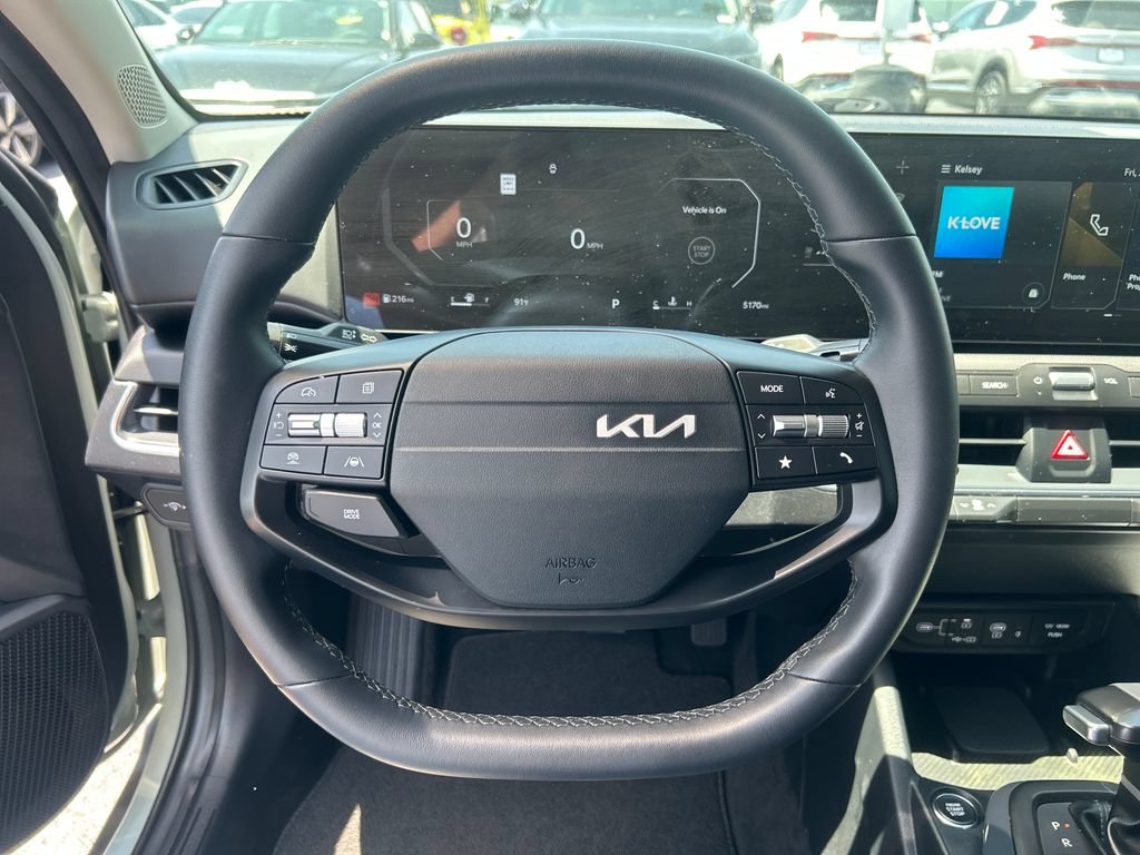 Certified 2025 Kia K4 EX FWD image 17