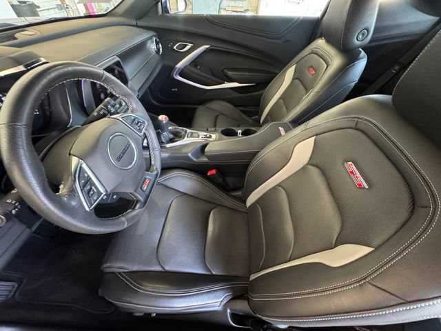 Used 2023 Chevrolet Camaro SS RWD image 28