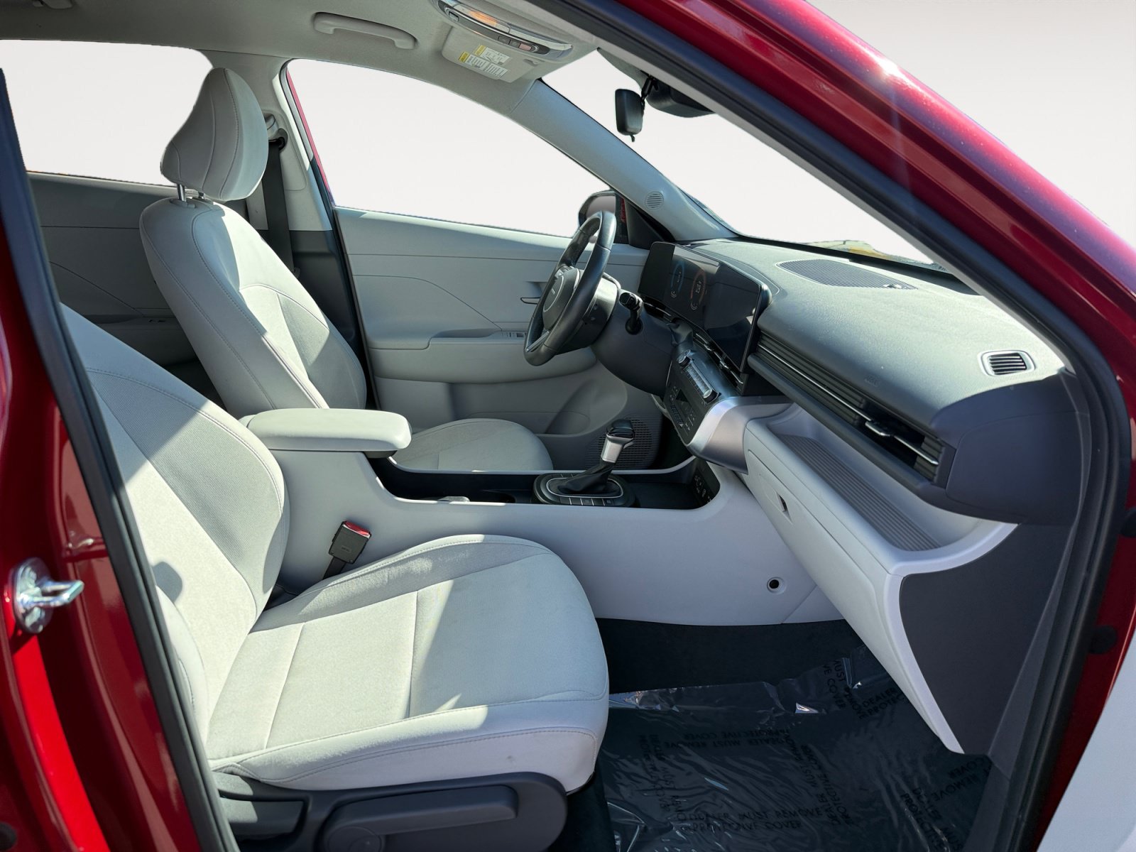 Used 2024 Hyundai Kona SEL AWD/4WD image 19