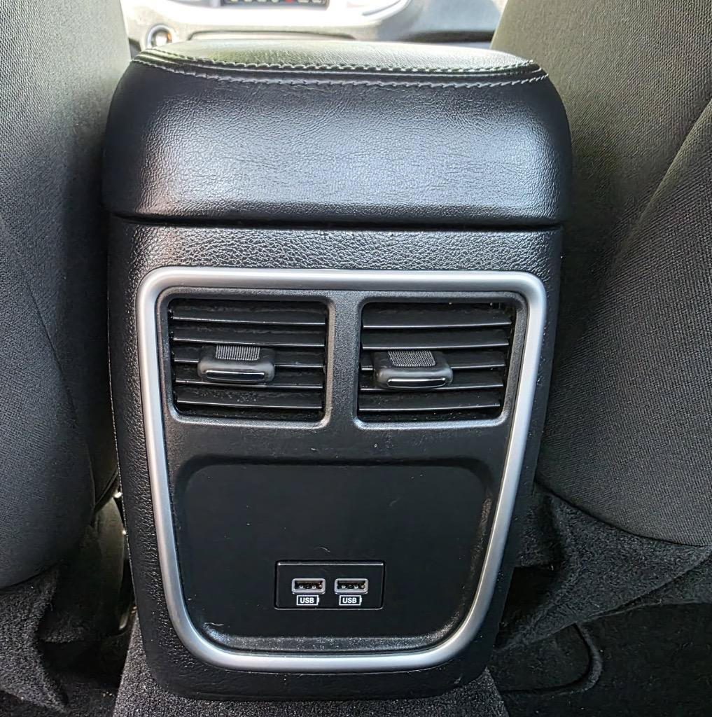 Used 2020 Dodge Charger SXT RWD image 22