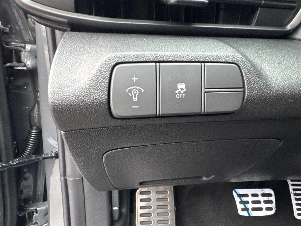 New 2026 Hyundai Elantra SEL Sport FWD image 12