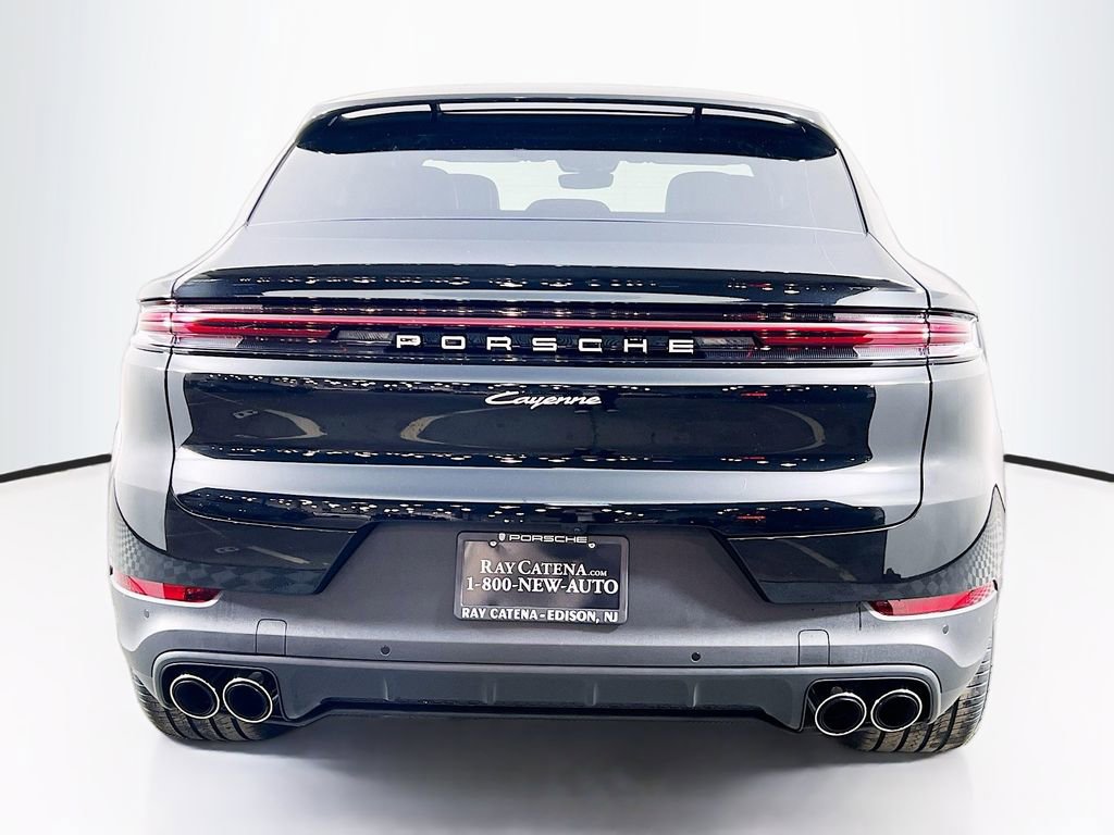 New 2026 Porsche Cayenne Coupe image 10