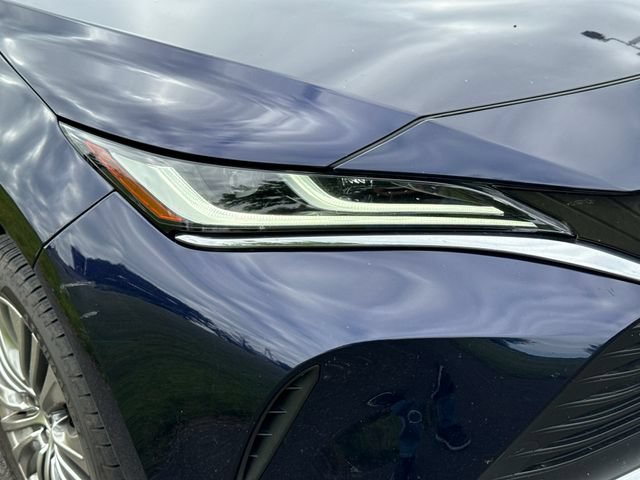 Used 2021 Toyota Venza Limited w/ Advanced Technology Package AWD/4WD image 12