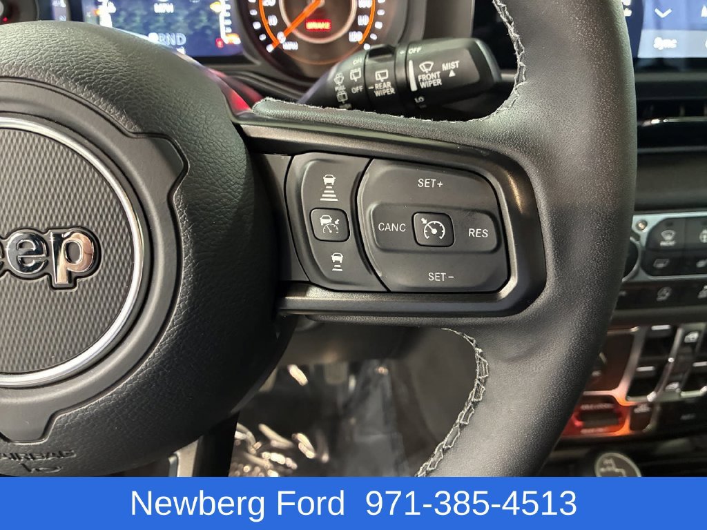 Used 2026 Jeep Wrangler Unlimited Sport AWD/4WD image 17