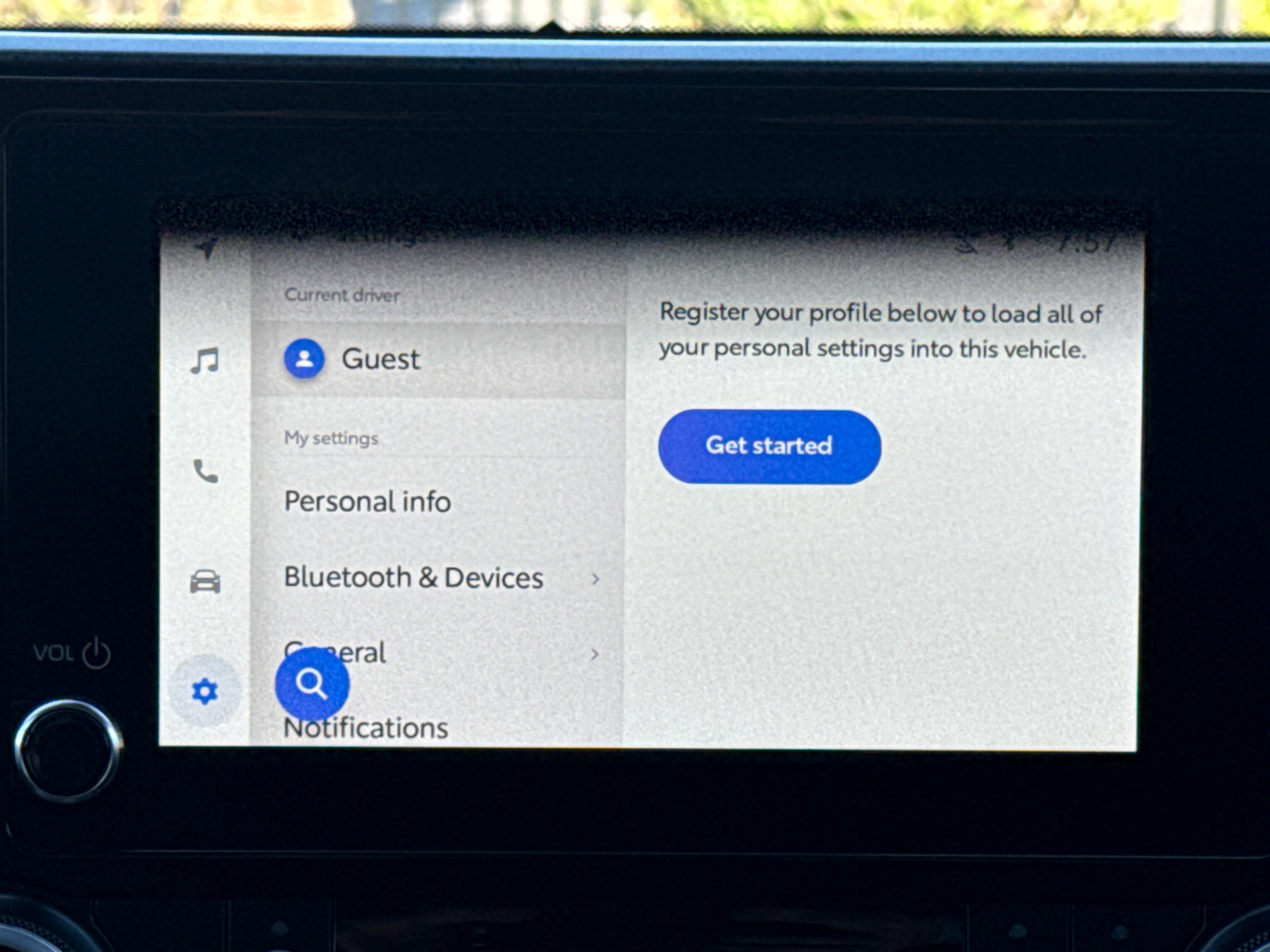 Certified 2025 Toyota Highlander LE image 22