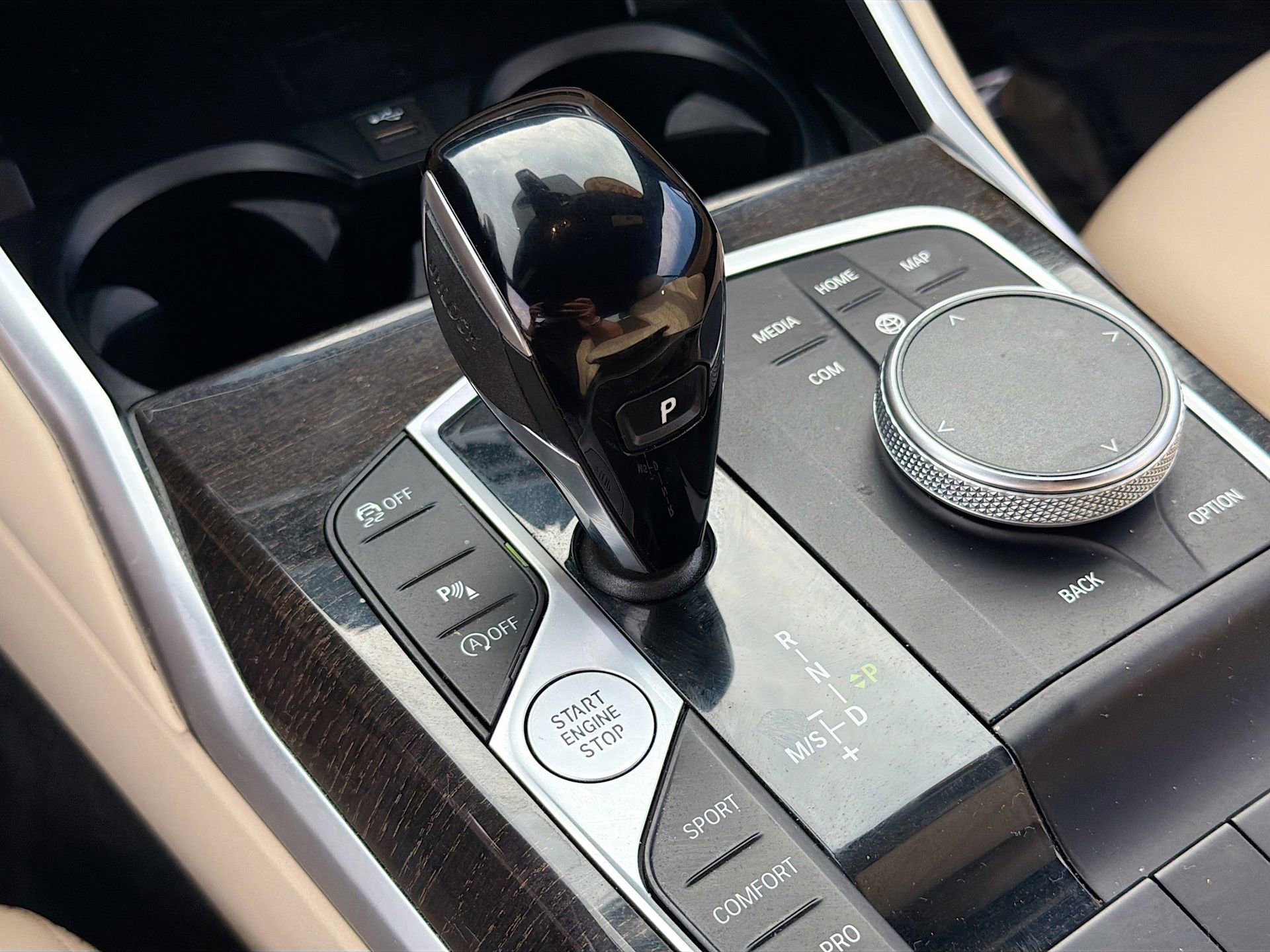 Used 2023 BMW 430i Convertible w/ Convenience Package image 29