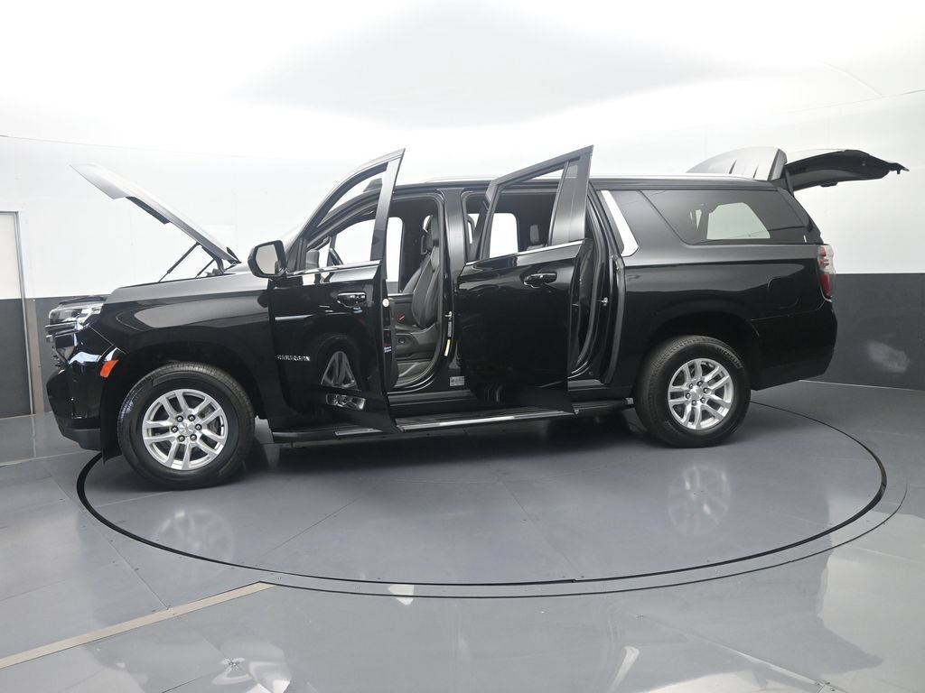 Used 2024 Chevrolet Suburban LT RWD image 75