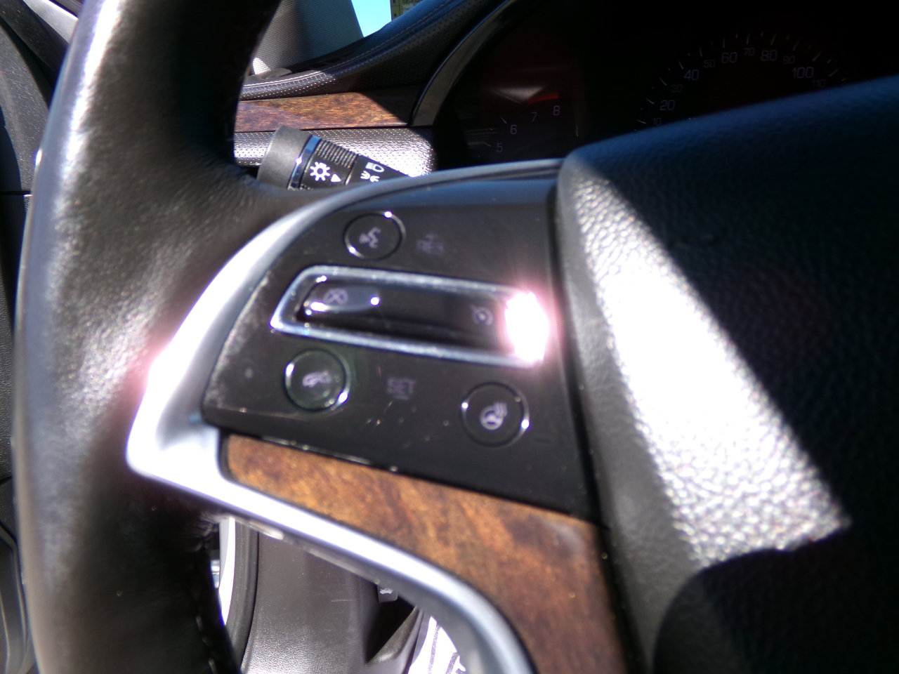 Used 2014 Cadillac XTS Luxury image 14