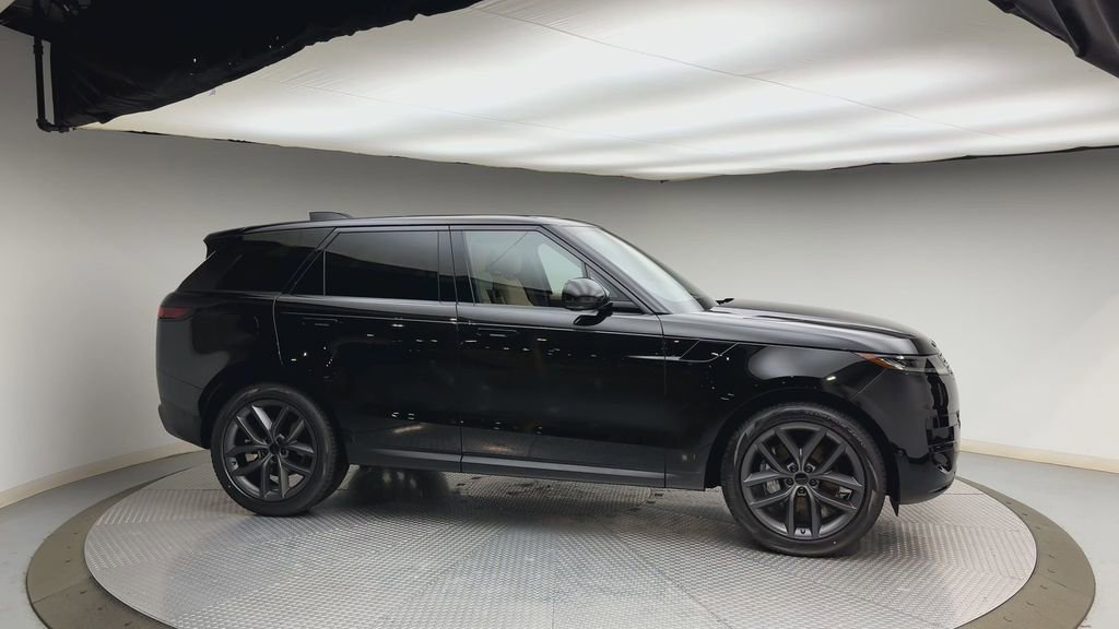 New 2026 Land Rover Range Rover Sport SE AWD/4WD image 9