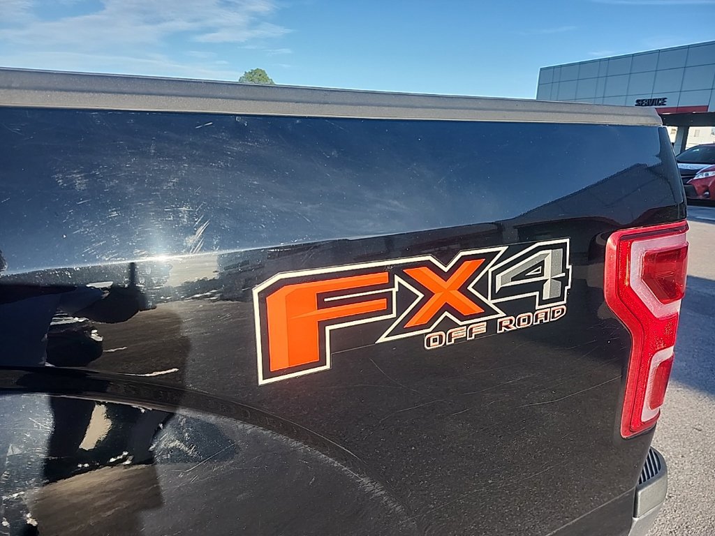 Used 2018 Ford F150 XLT w/ Equipment Group 302A Luxury AWD/4WD image 10