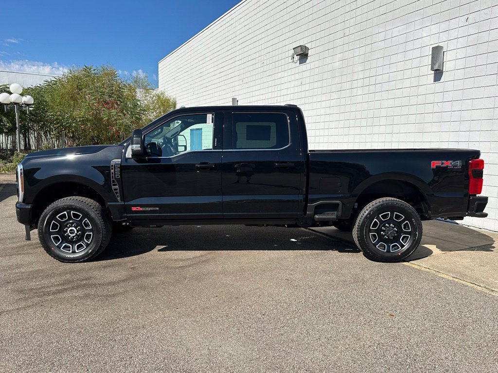 New 2027 Ford F250 Platinum AWD/4WD image 2