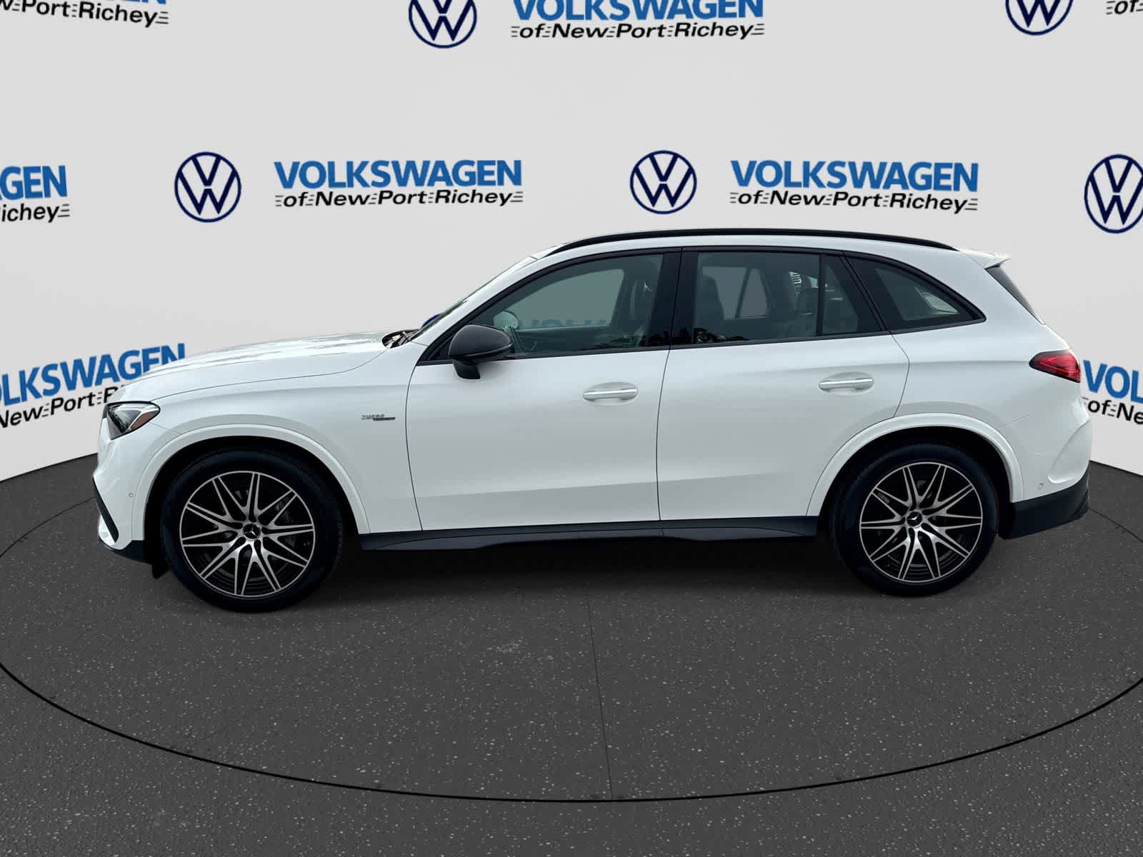Used 2025 Mercedes-Benz GLC 43 AMG 4MATIC image 11