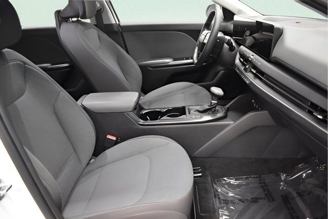 Used 2025 Kia K4 FWD image 19