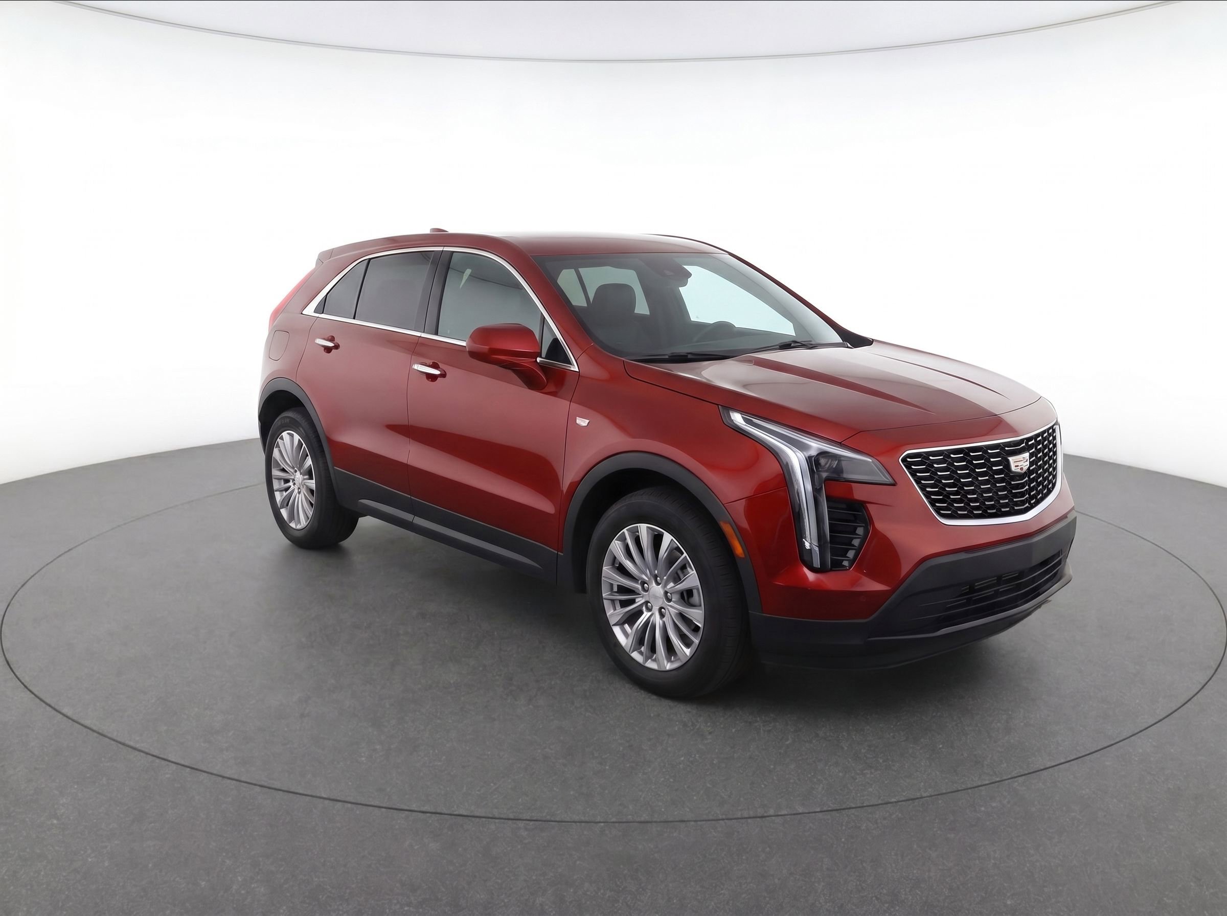 Certified 2024 Cadillac XT4 Luxury FWD image 2