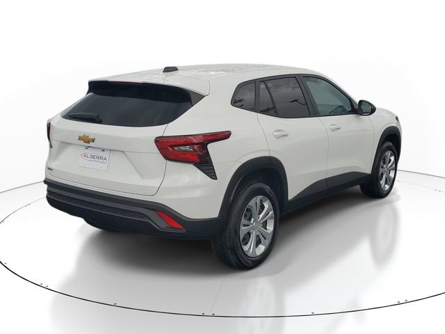 Certified 2025 Chevrolet Trax LS FWD image 4