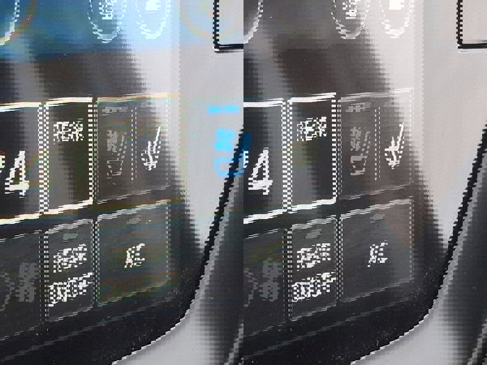 Certified 2025 Subaru Ascent Bronze Edition image 25