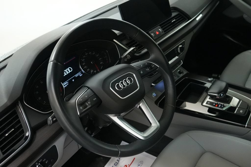 Used 2022 Audi Q5 2.0T Premium AWD/4WD image 11
