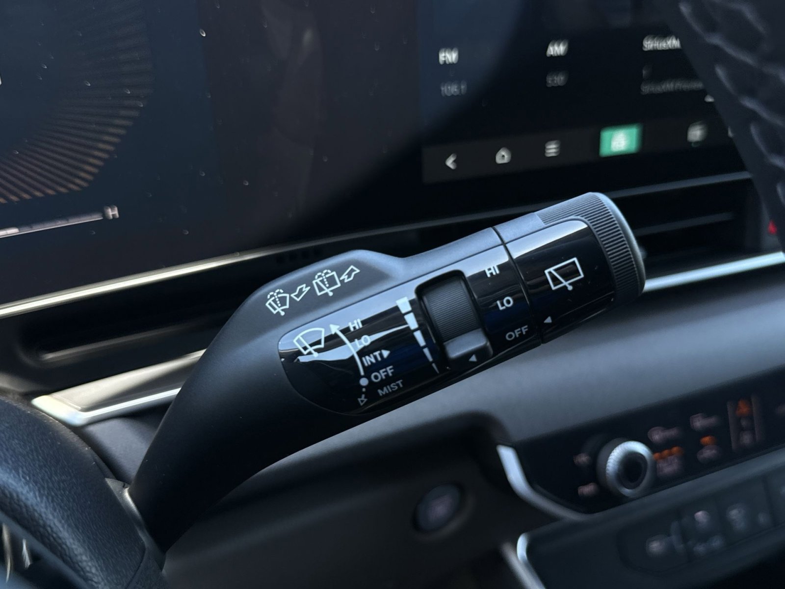 New 2026 Kia Carnival EX FWD image 29