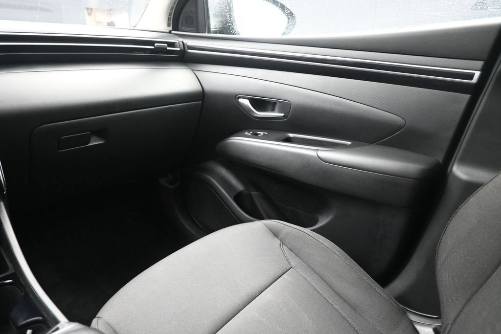 Used 2023 Hyundai Tucson SE AWD/4WD image 25