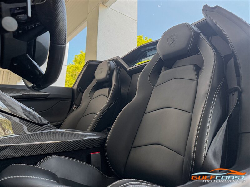Used 2017 Lamborghini Aventador LP 700-4 AWD/4WD image 24