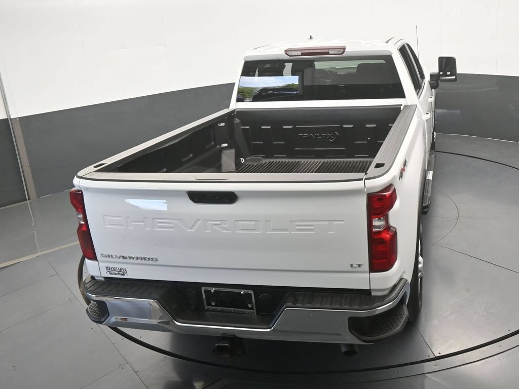 Used 2025 Chevrolet Silverado 2500 LT w/ Convenience Package AWD/4WD image 56