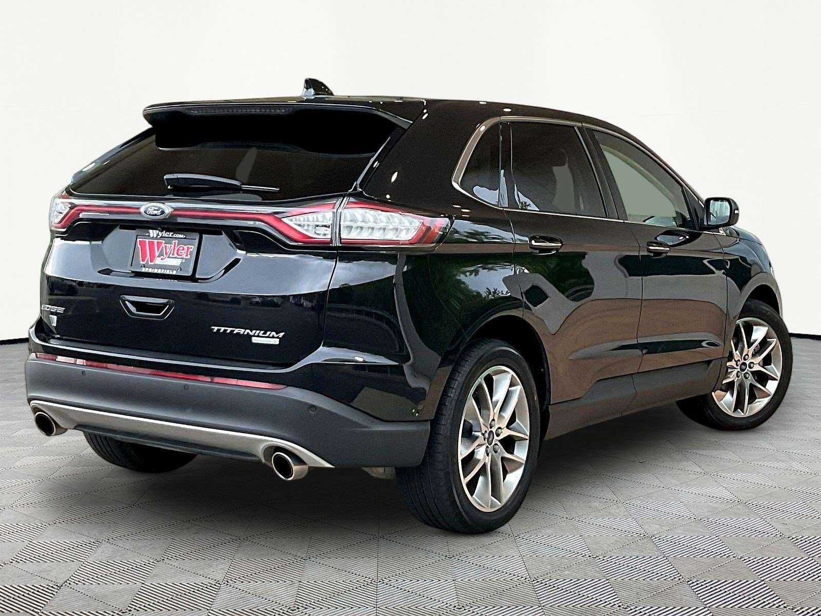 Used 2015 Ford Edge Titanium w/ Equipment Group 302A FWD image 6