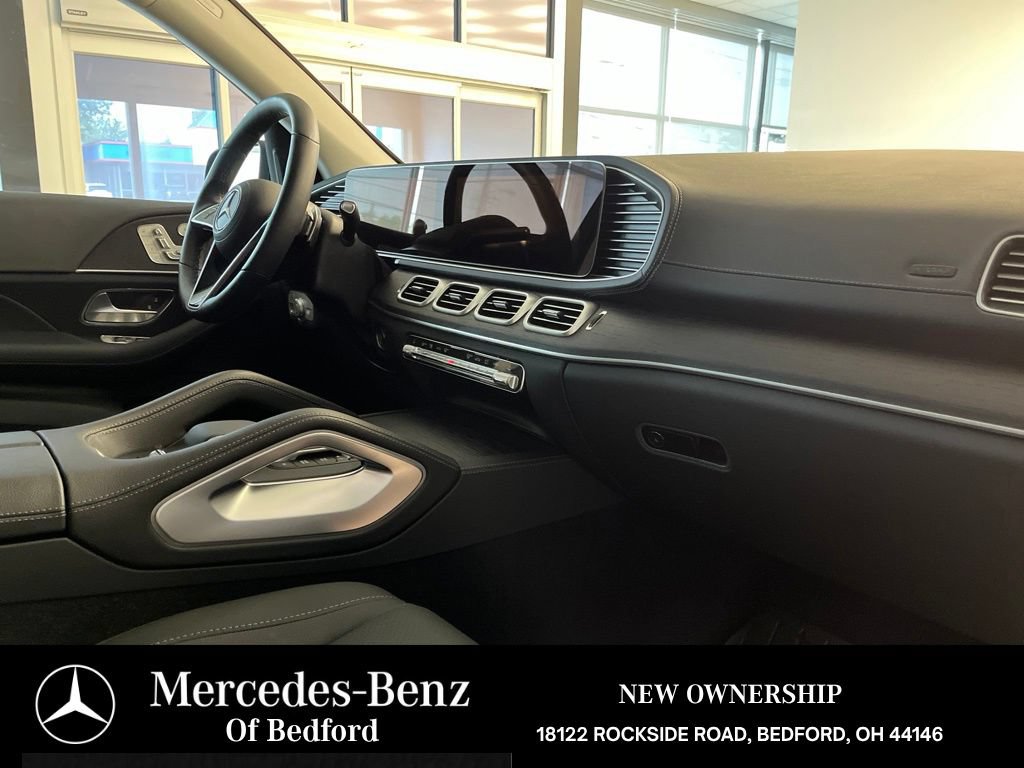 Used 2026 Mercedes-Benz GLS 450 4MATIC image 21