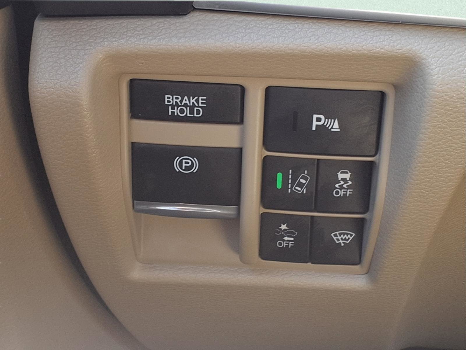 Used 2017 Acura MDX SH-AWD w/ Advance Package image 32