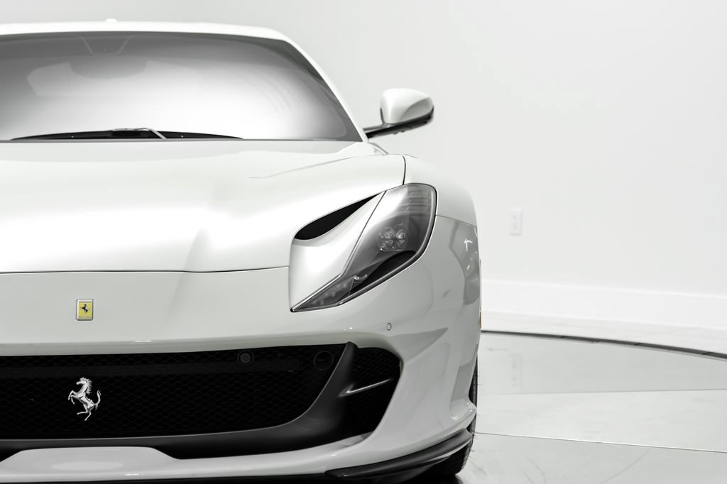 Used 2019 Ferrari 812 Superfast RWD image 51