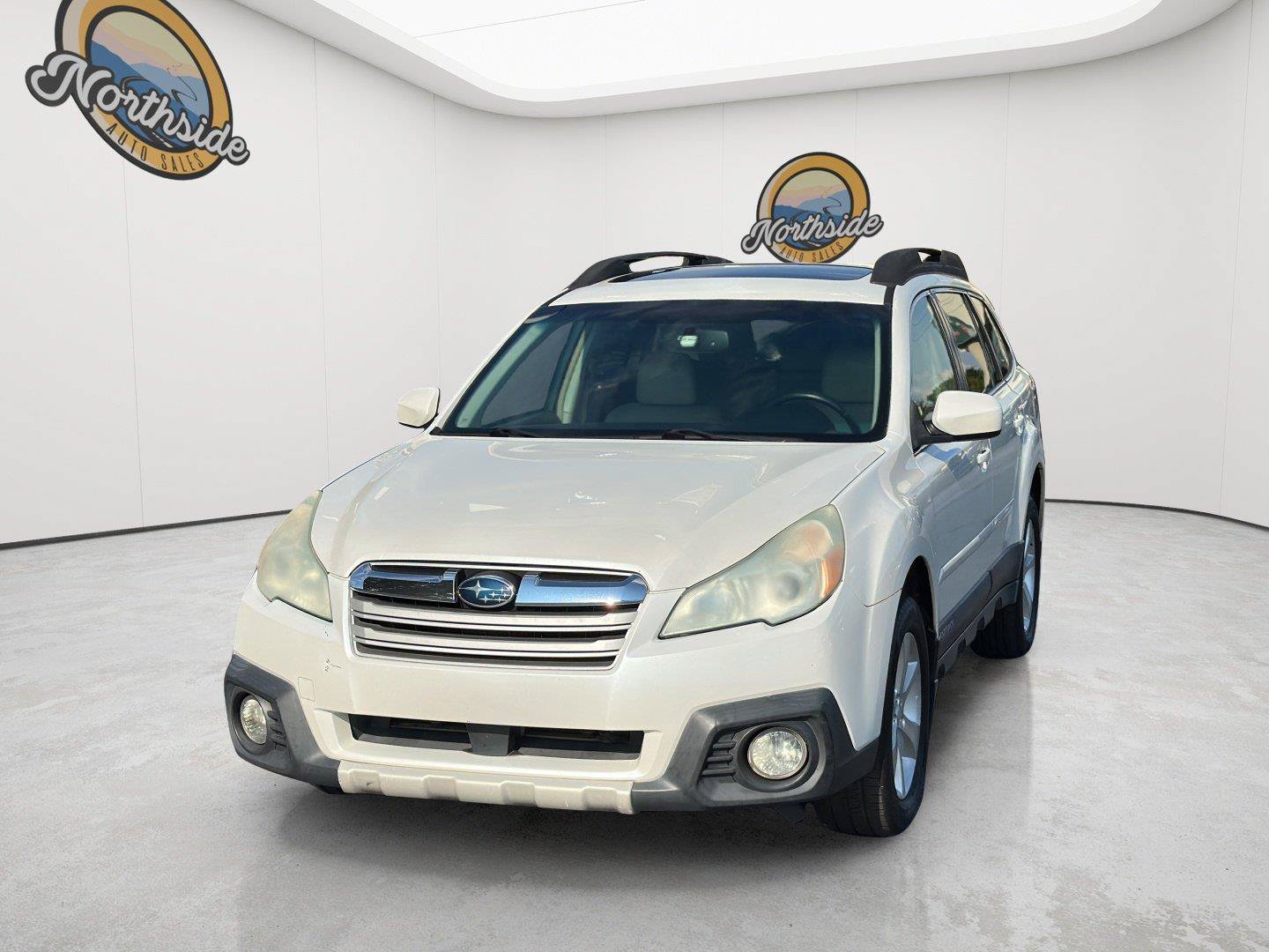 Used 2013 Subaru Outback 2.5i Limited AWD/4WD image 1