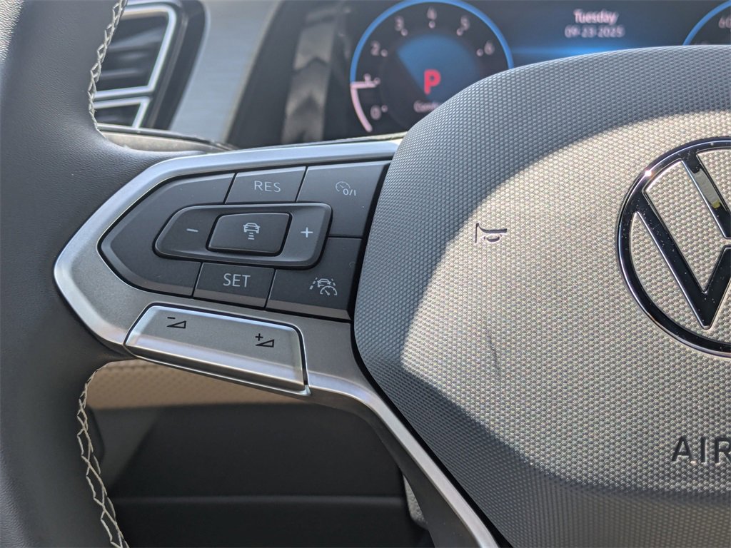 New 2026 Volkswagen Atlas Cross Sport SE image 29