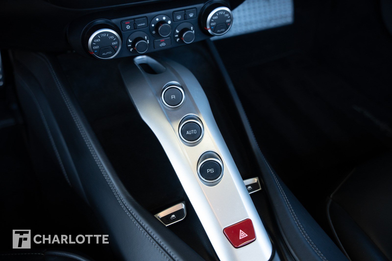Used 2016 Ferrari California T RWD image 29