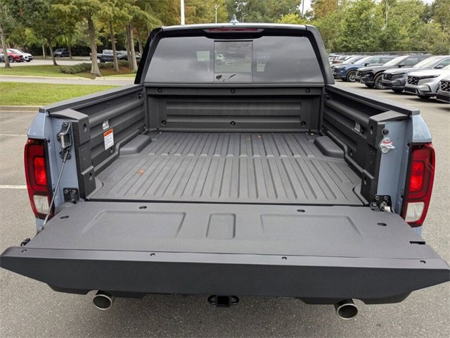 New 2026 Honda Ridgeline Black Edition image 9