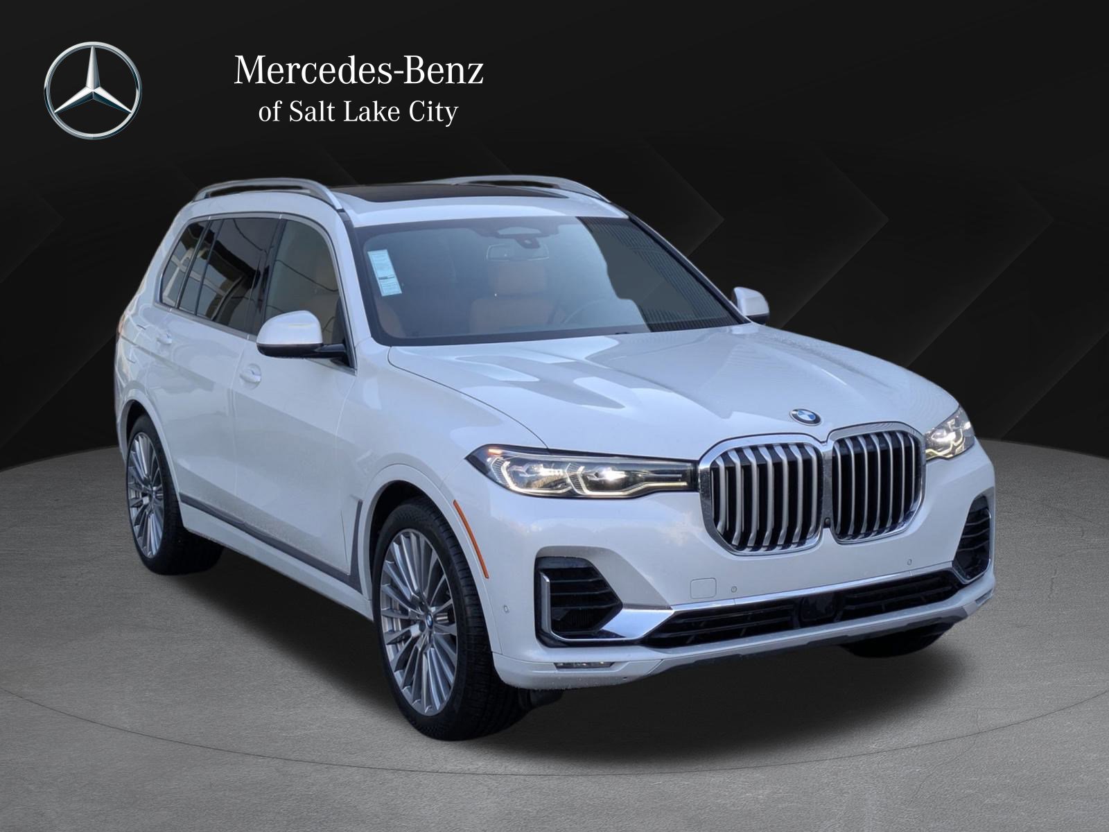 Used 2021 BMW X7 xDrive40i w/ Executive Package image 1