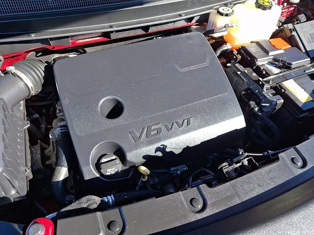 Used 2021 Chevrolet Traverse LT FWD image 34