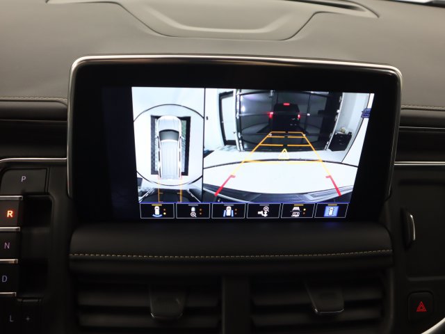 Used 2023 GMC Yukon SLT w/ SLT Luxury Package AWD/4WD image 18
