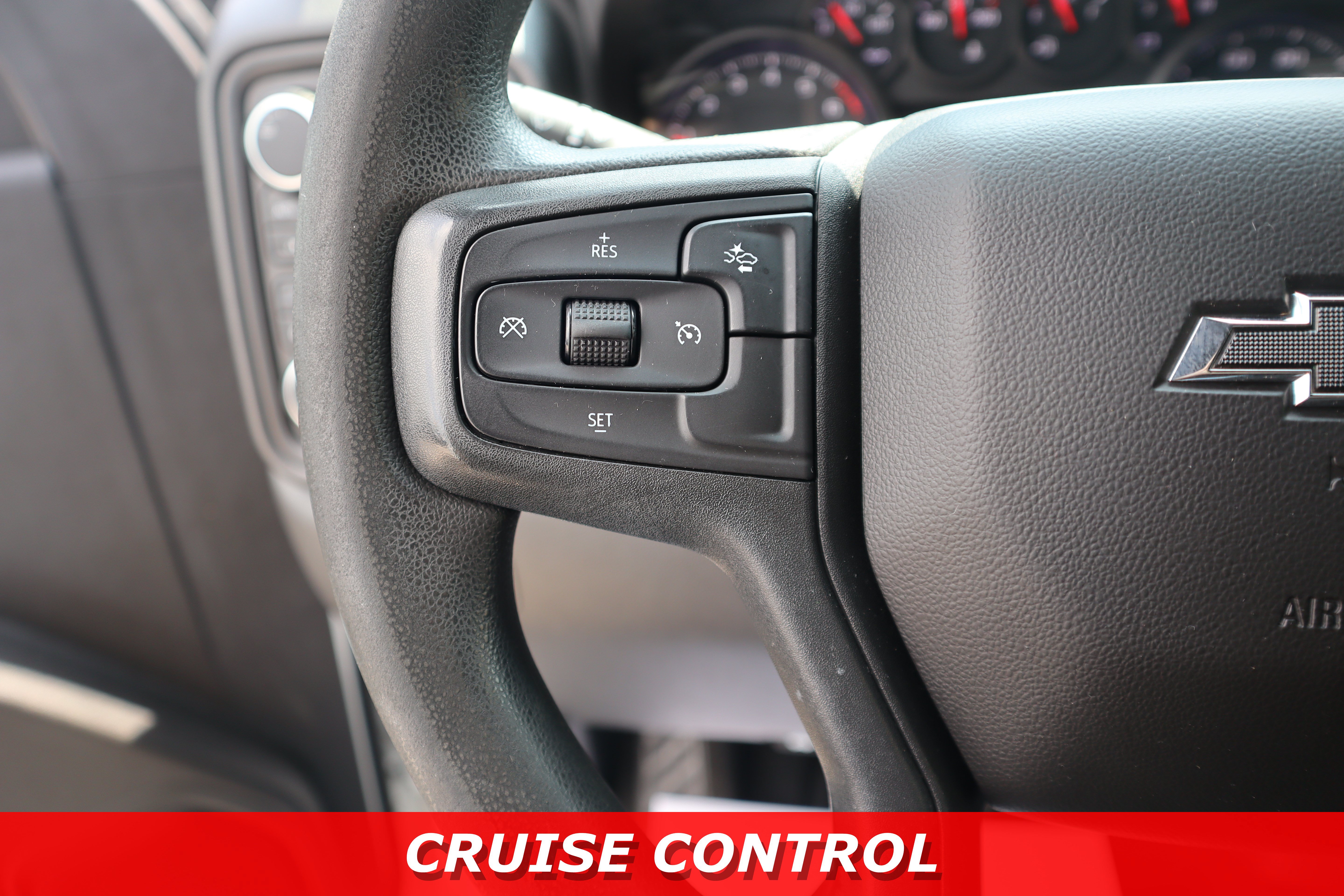 Used 2022 Chevrolet Silverado 1500 Custom Trail Boss AWD/4WD image 17