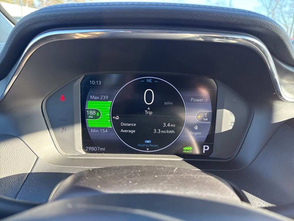 Used 2023 Chevrolet Bolt EUV LT image 28