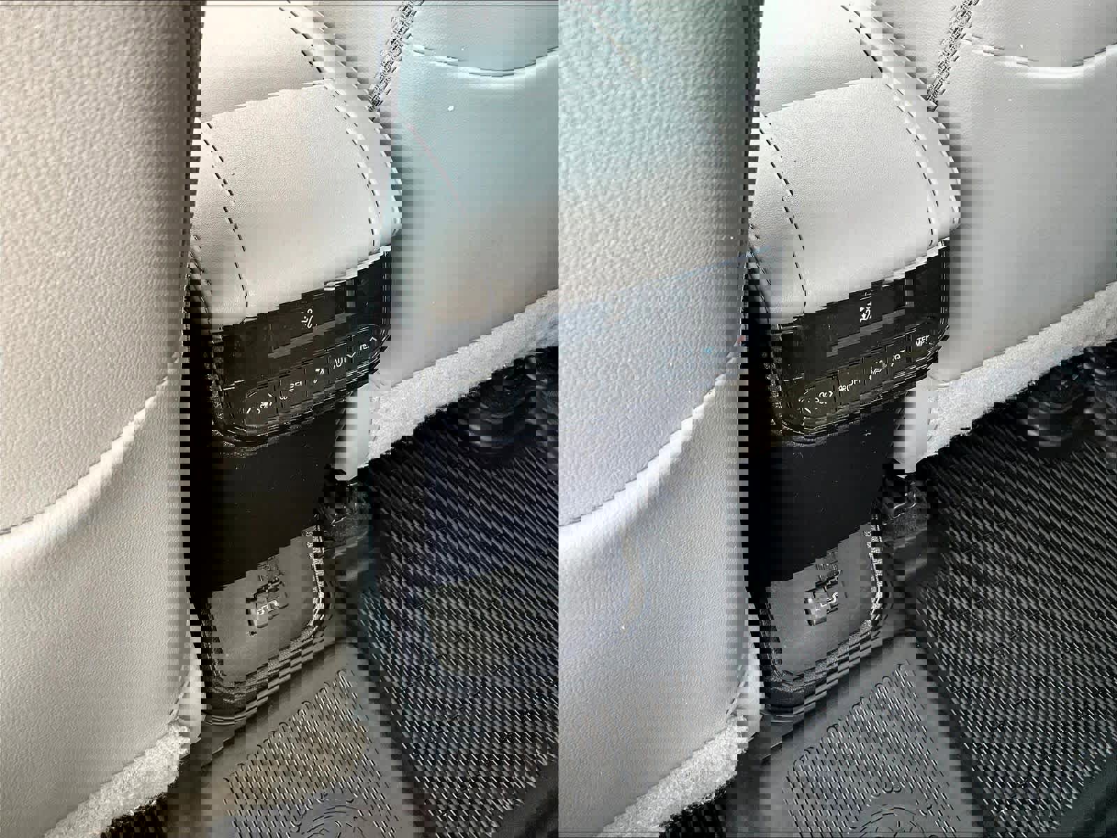 Used 2023 Toyota Highlander XLE image 29