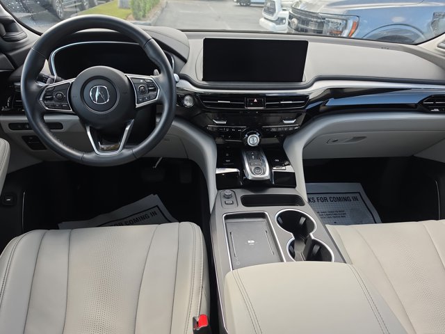 Used 2025 Acura MDX w/ Technology Package FWD image 10
