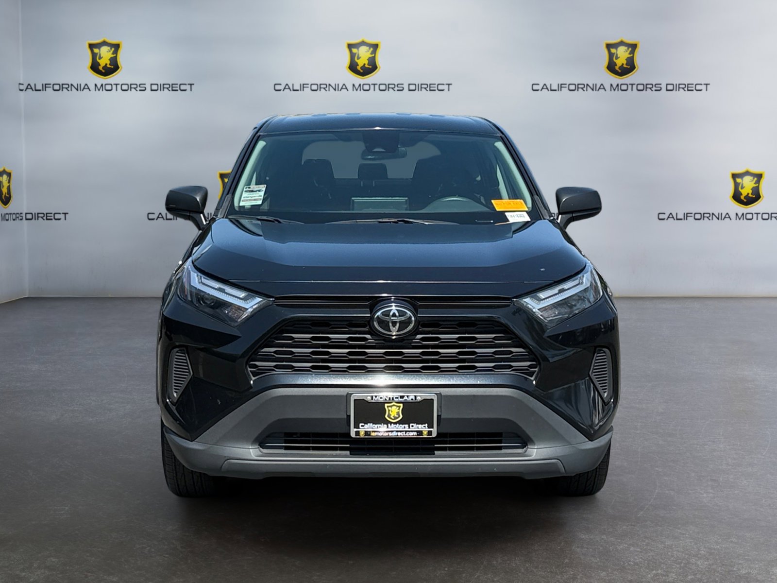 Used 2024 Toyota RAV4 LE image 8